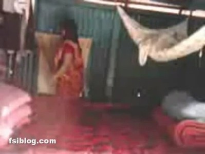 chubby guy fucking his wife who's in red saree