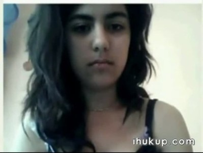 Indian Girl on Webcam Very Sexy - ihukup-com
