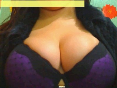gabriela BIg Tits in Webcam